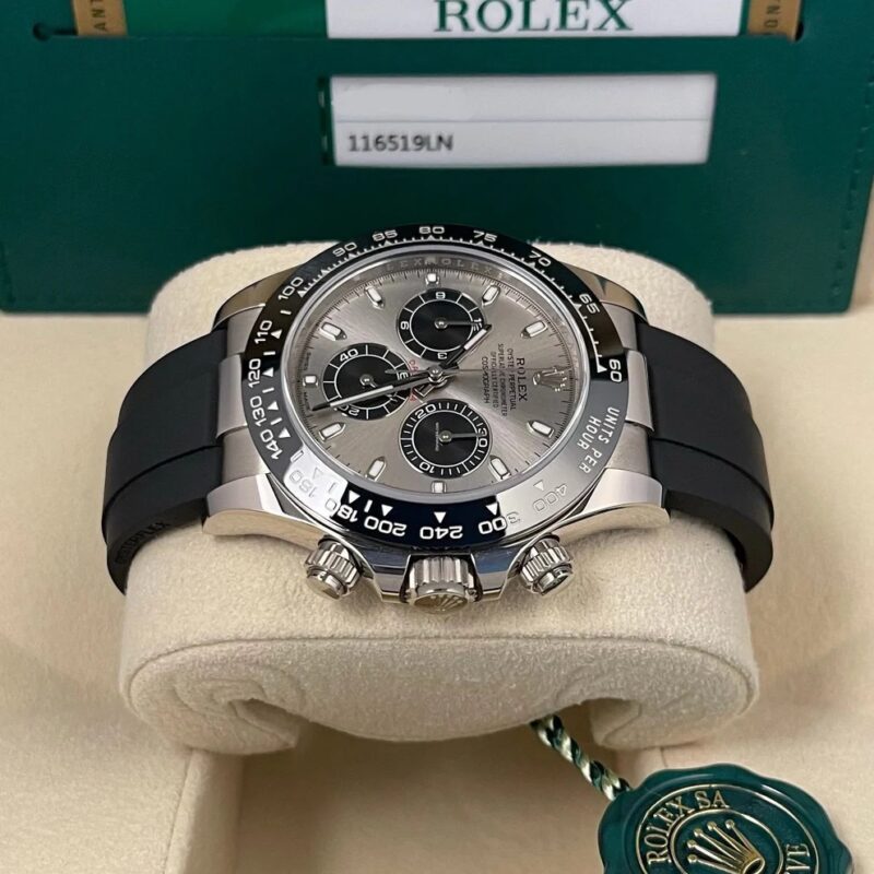 Rolex Cosmograph Daytona Black Oysterflex – Image 9