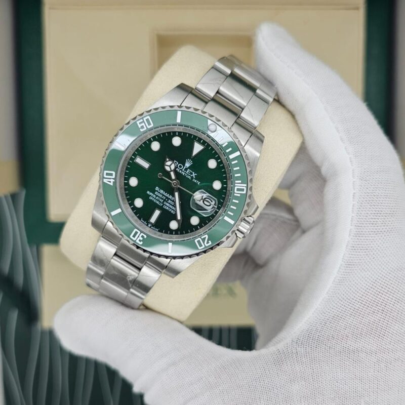 Rolex Oyster Perpetual Submariner – Image 3